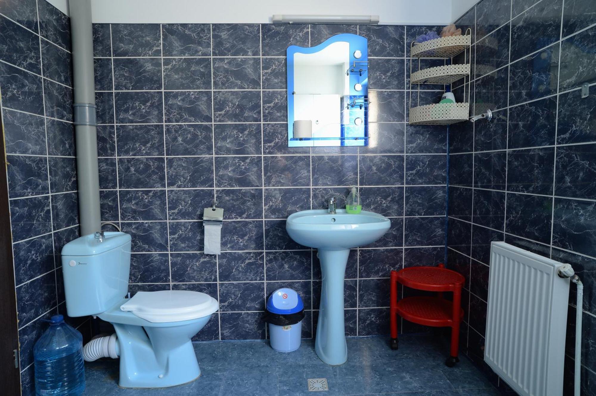 Vila Madudu Vălenii de Munte Buitenkant foto