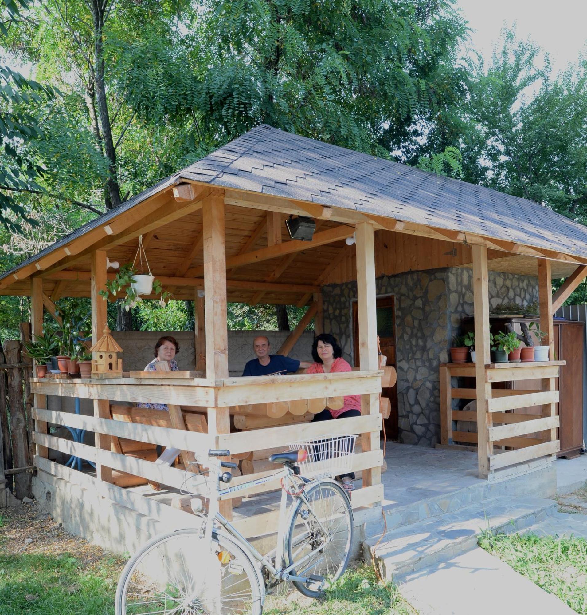 Vila Madudu Vălenii de Munte Buitenkant foto