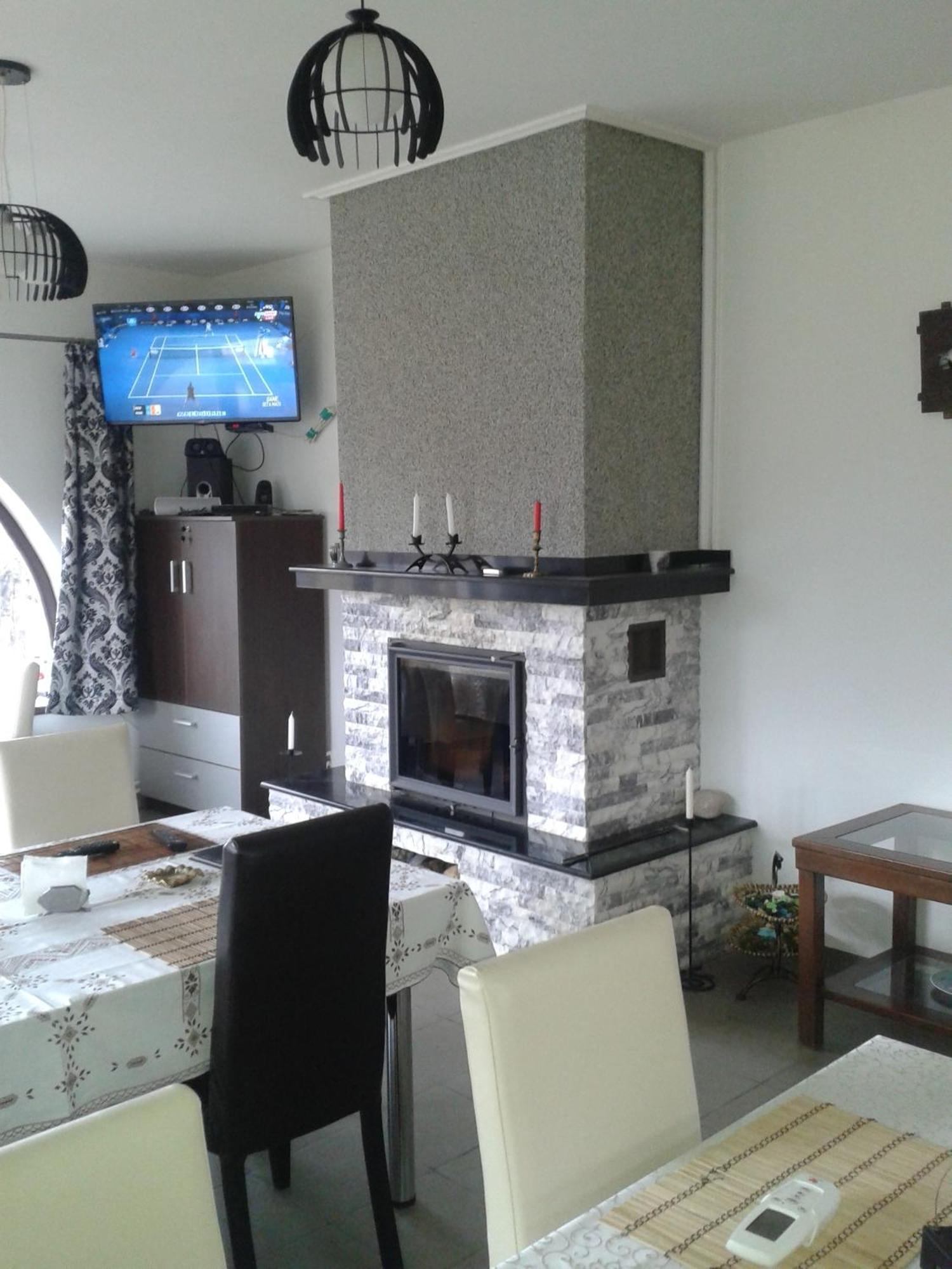 Vila Madudu Vălenii de Munte Buitenkant foto