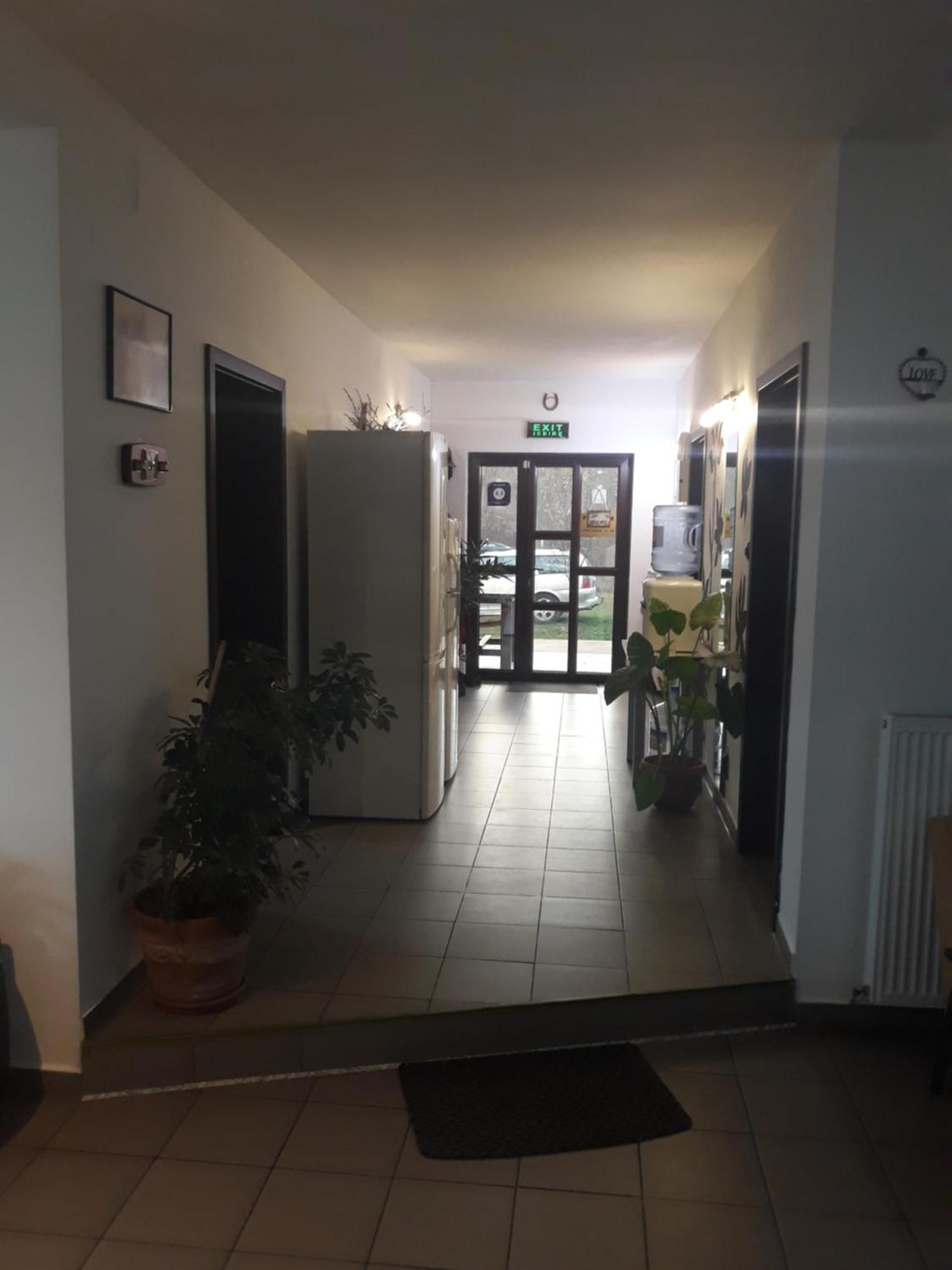 Vila Madudu Vălenii de Munte Buitenkant foto